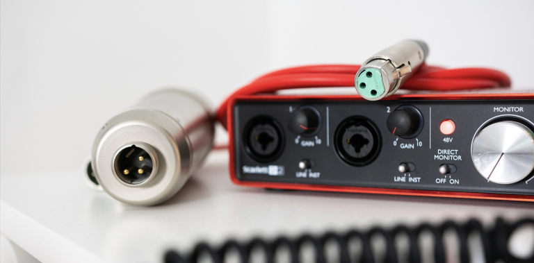 Phantom Power vs Plug-In Power: Differences Explained